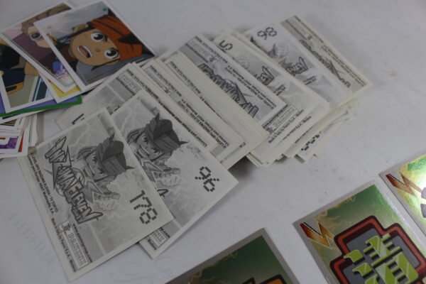 Panini Kazuma Eleven 125 cartes et 8 brillantes – Image 5